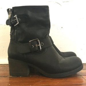 39 / 8.5 Black Heeled Moto Boots